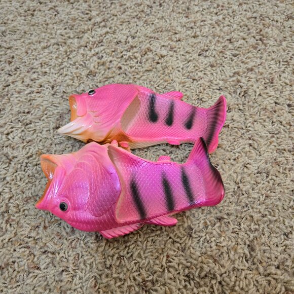 Fish Sandals Toddler Size 9.5-10, 26/27 - Picture 5 of 6